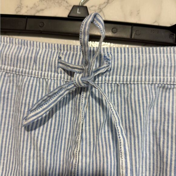 Vineyard Vines Blue White Pin Stripe Embroidered Pull On Cotton Shorts Size L - Picture 3 of 9